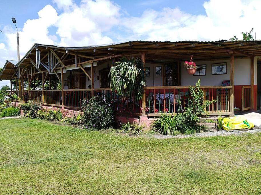 Finca En El Quindio Arrullo Cafetero Quimbaya Dış mekan fotoğraf