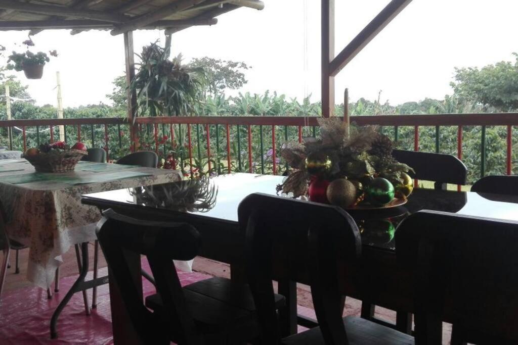 Finca En El Quindio Arrullo Cafetero Quimbaya Dış mekan fotoğraf